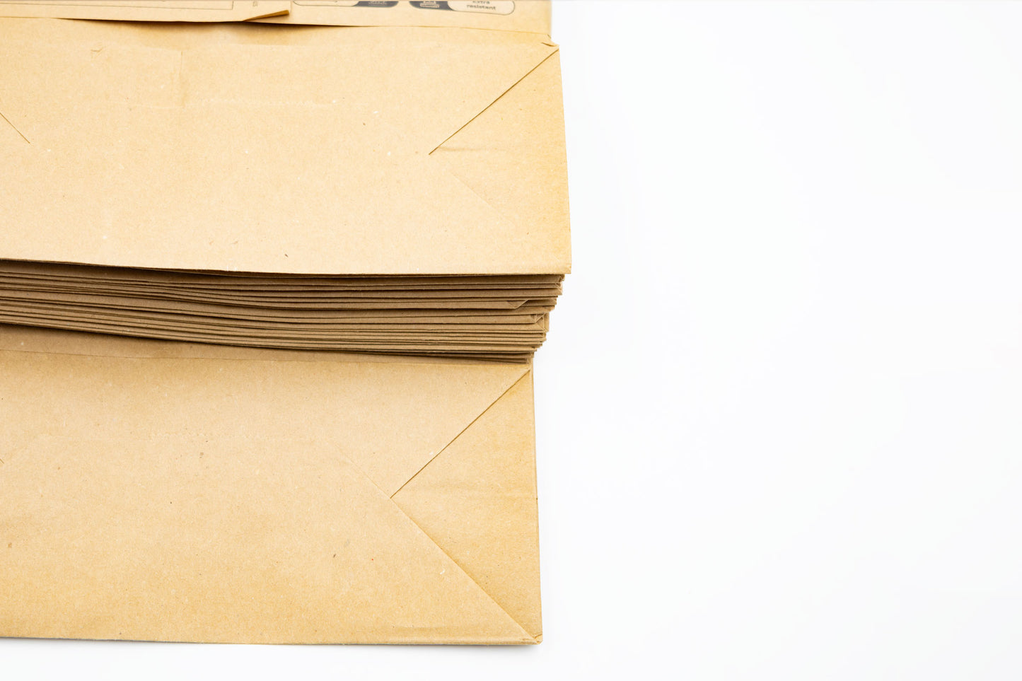 Pack de 25 Bolsas de Papel Kraft con Asas Trenzadas