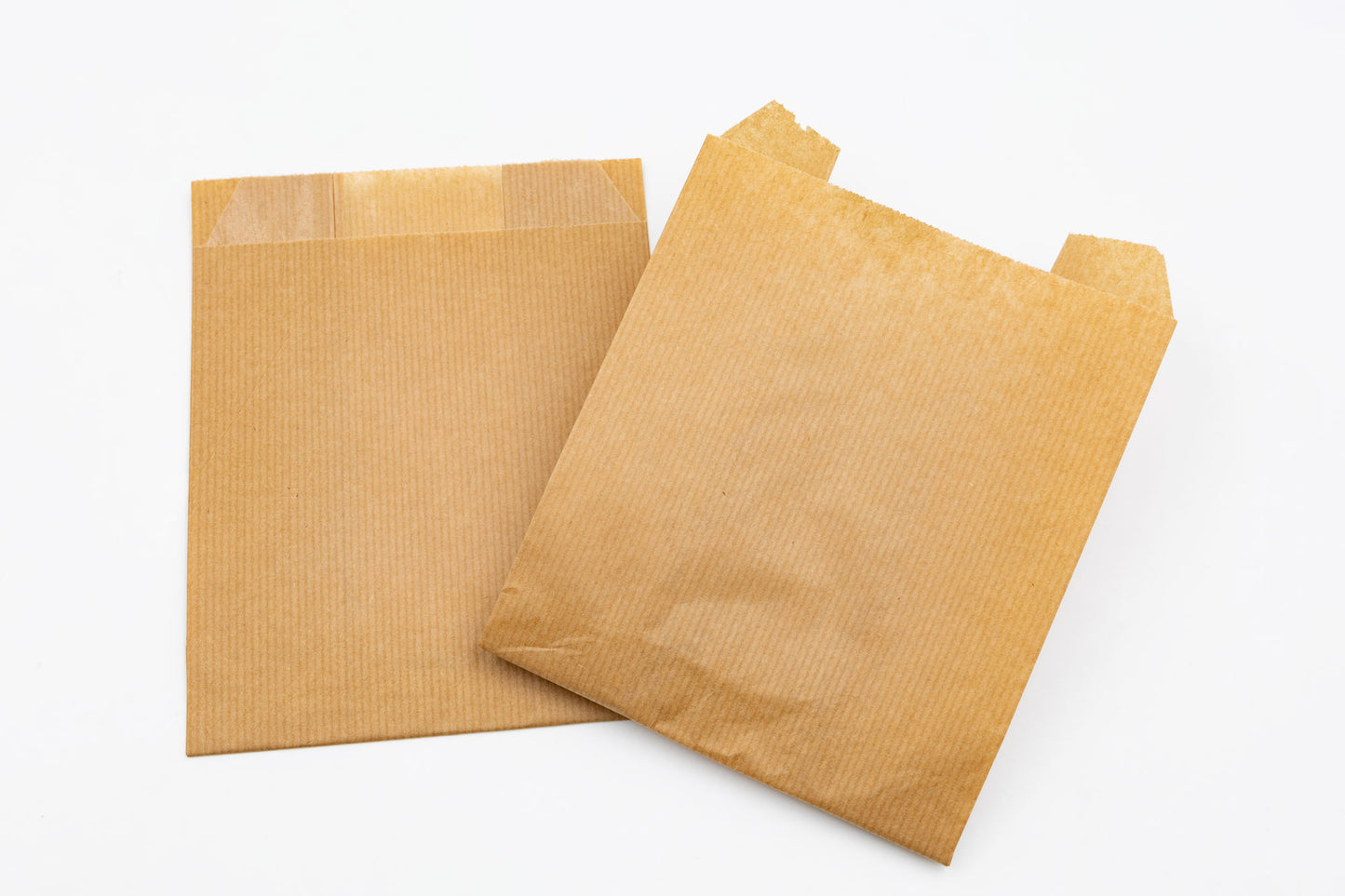 Pack de 200 Bolsas de Papel Kraft Marrón 35 gr/m2 con Fondo en V – 14x9x18 cm